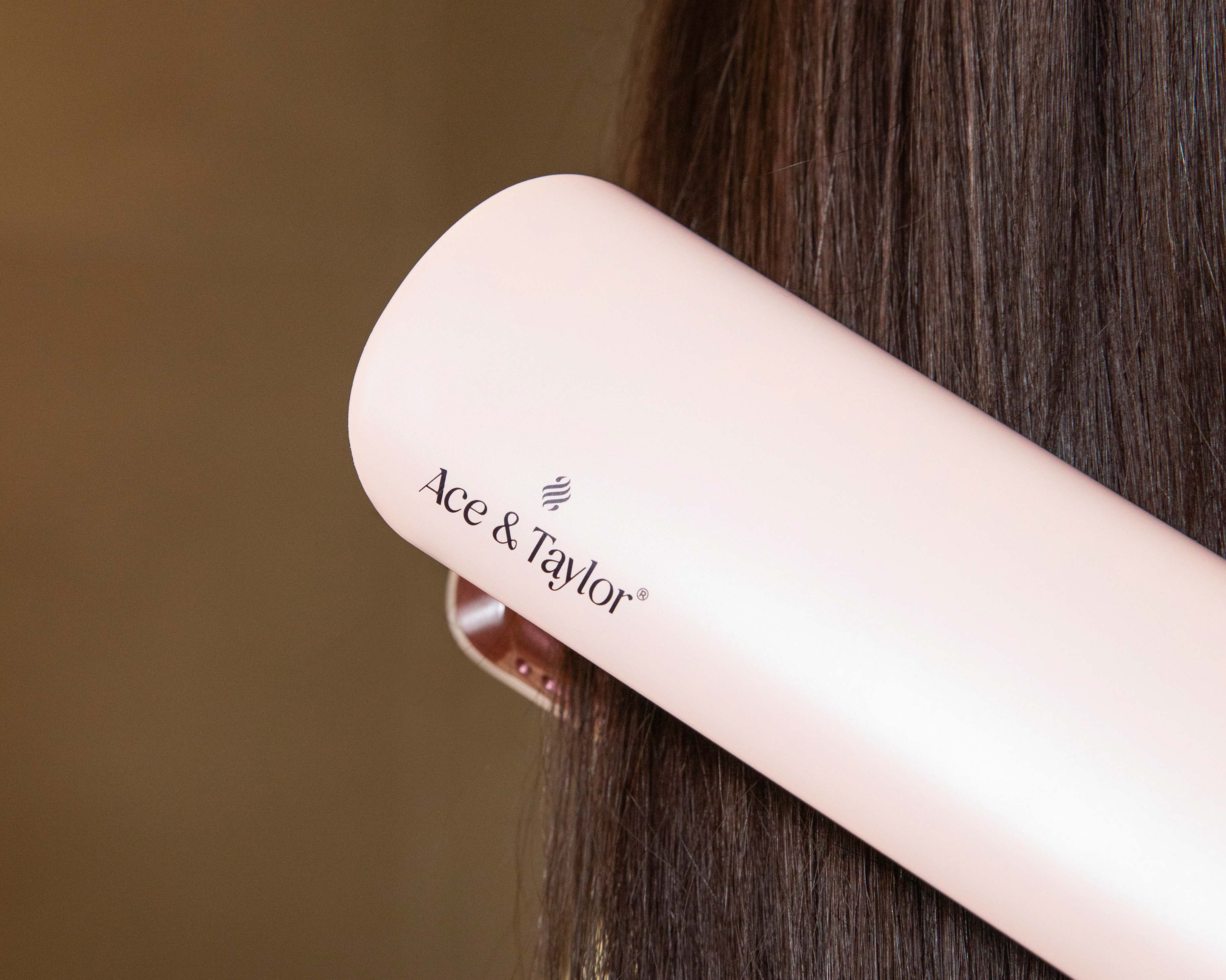 Hoe gebruik je de AirStraight PrecisionAir™ wet-to-dry stijltang voor het beste resultaat?