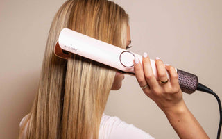 Wat is een AirStraight wet-to-dry stijltang en waarom is het revolutionair?